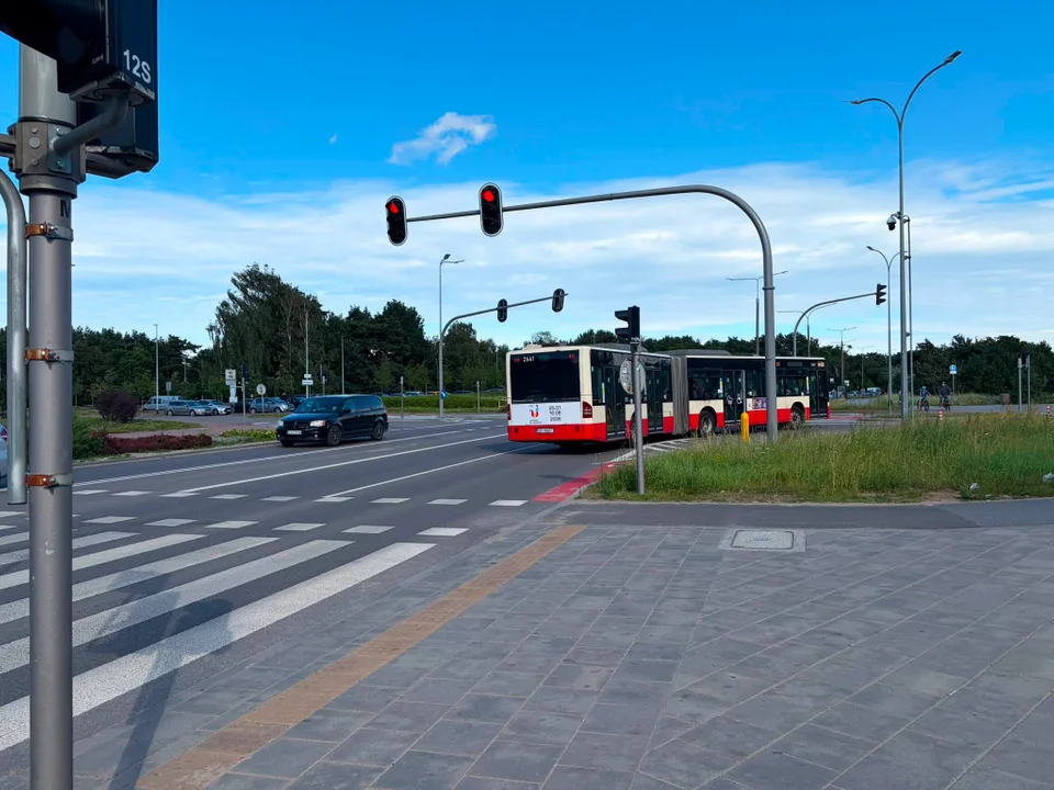Nie korzystają z prawego pasa i wydłużają korki