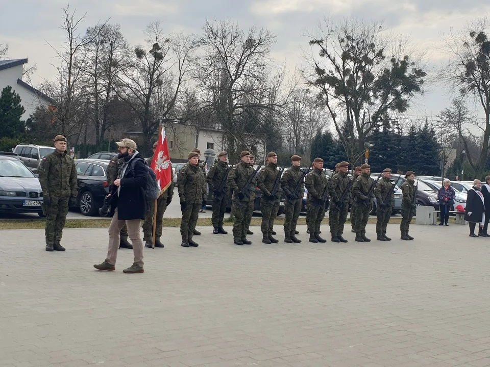 Obchody Zbrodni Zgierskiej na placu Stu straconych [zdjęcia]