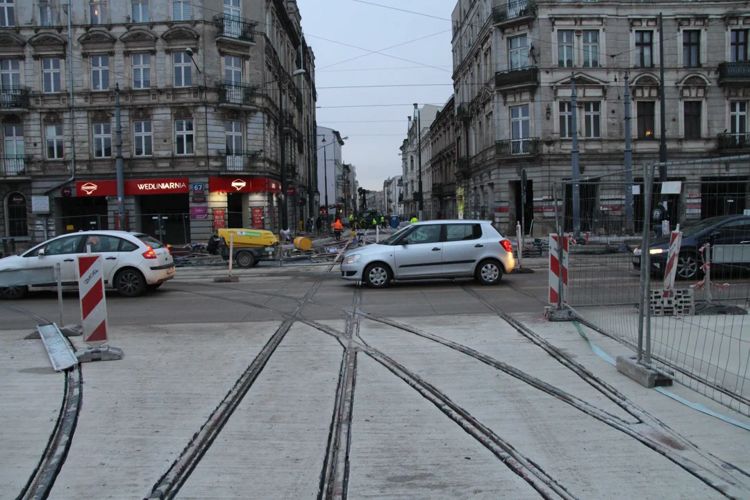 Remontowana ul. Legionów i plac Wolności w Łodzi