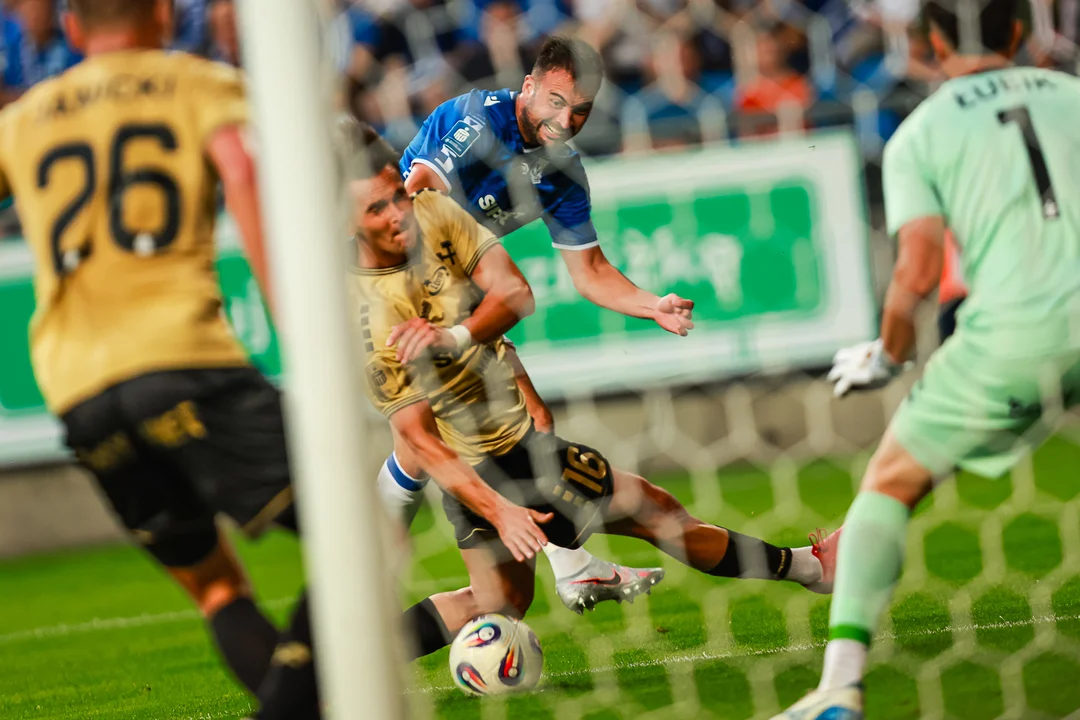 Wielkie emocje w meczu Lecha Poznań z Górnikiem Zabrze