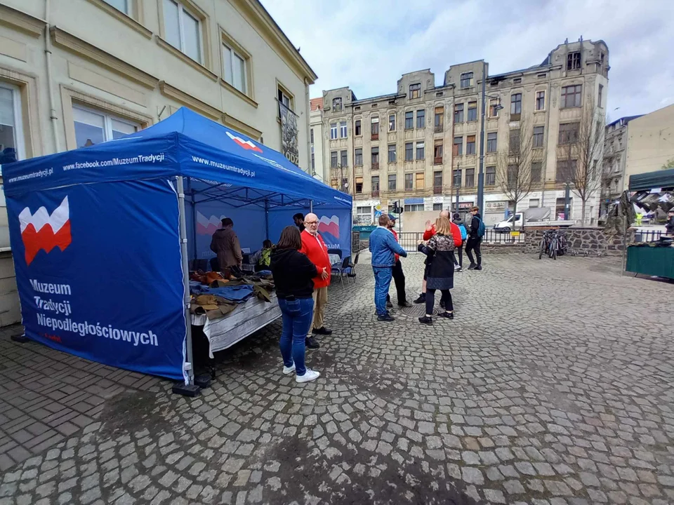 Łódź. Piknik Łodzianie na pikniku  Muzeum Tradycji Niepodległościowych w Łodzi