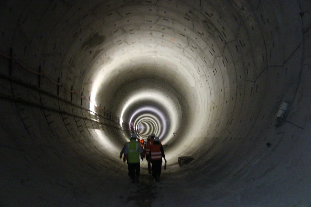 Trwa budowa tunelu kolejowego pod Łodzią - odcinek do przystanku Łódź Koziny