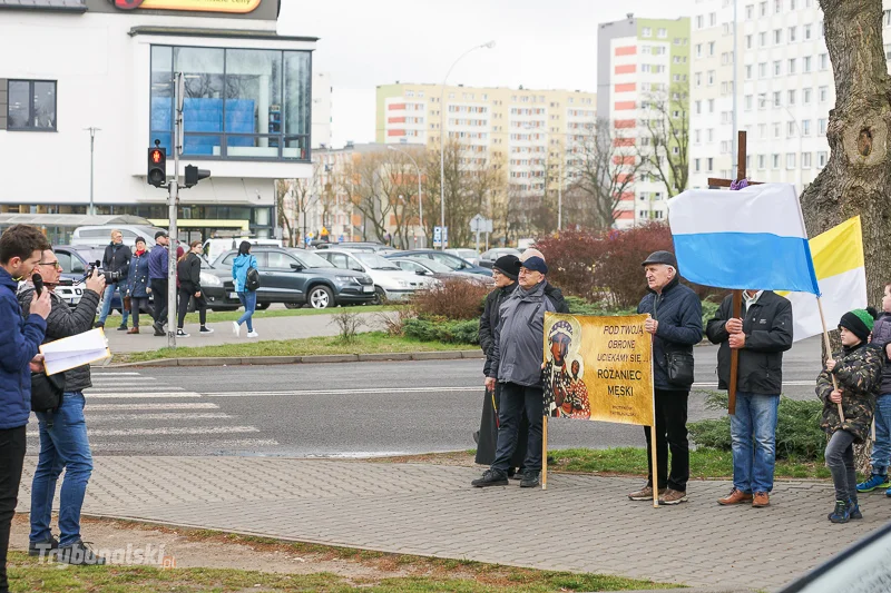 Męski Różaniec ulicami Piotrkowa