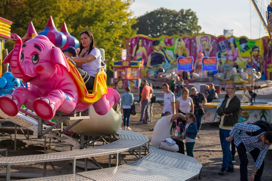 Lunapark w Kutnie - Święto Róży 2022