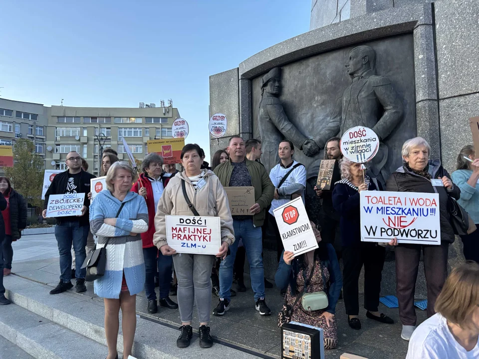 Manifestacja Łódzkiego Stowarzyszenia Lokatorów