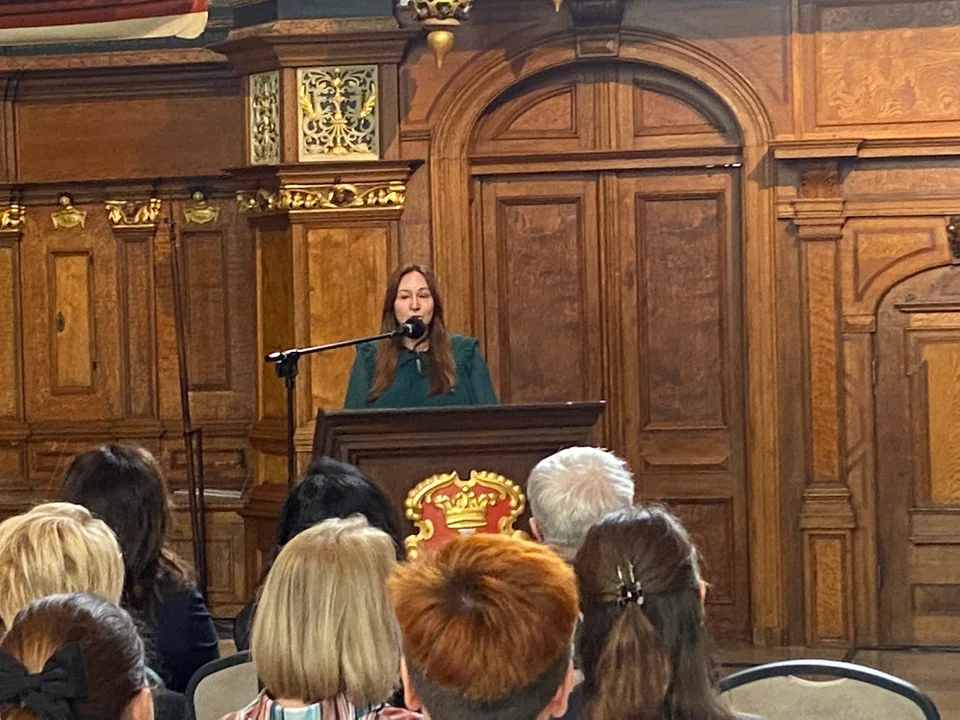 Niezwykłe historie ukryte za Złotą Malwą. Kto usłyszał słowo „dziękujemy”?