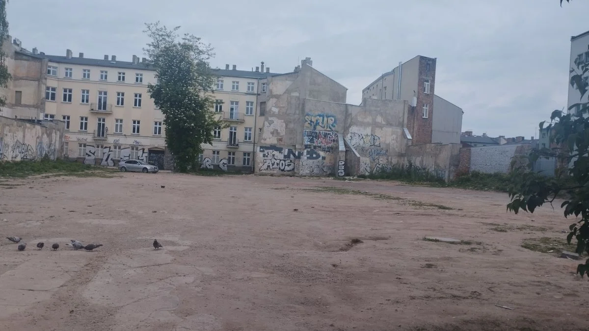 Działka przy Zachodniej 68 w Łodzi