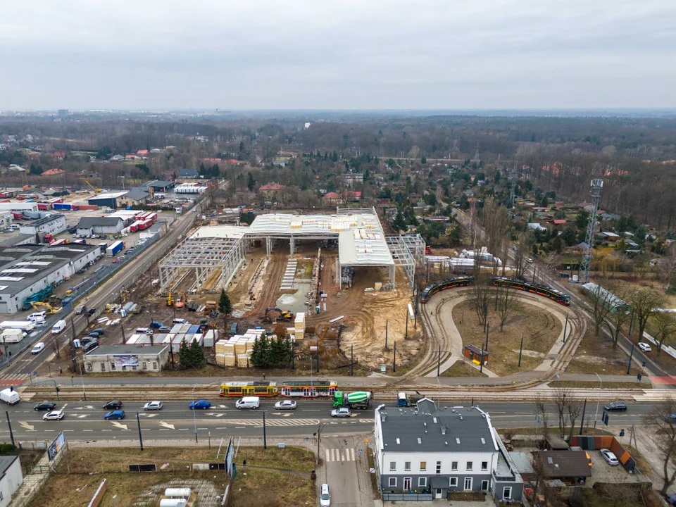 Tak zmienia się teren byłej zajezdni tramwajowej na Helenówku