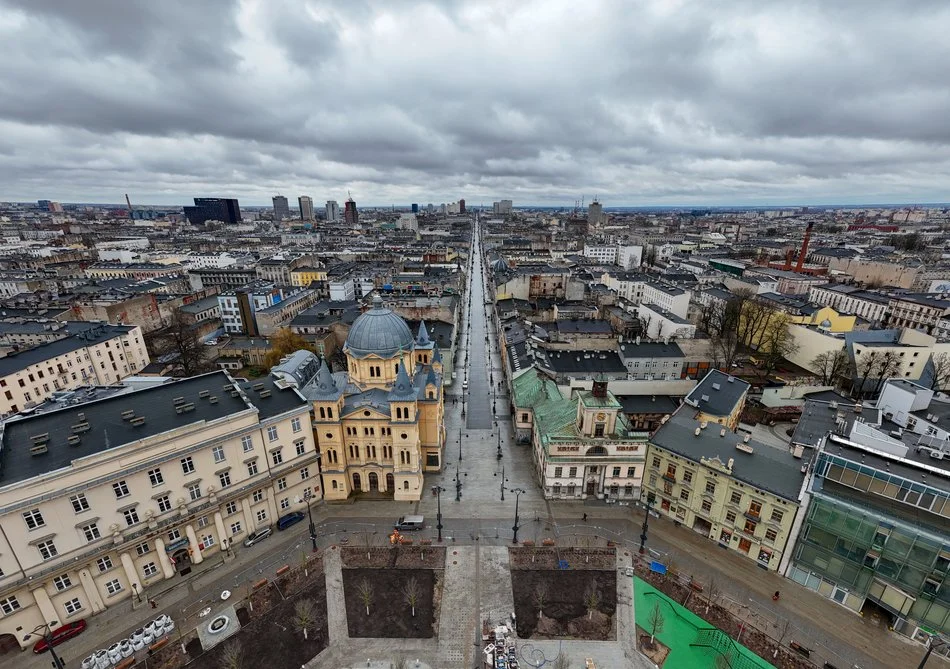 Plac Wolności w Łodzi to nadal plac budowy. Co udało się już zrobić? Kiedy oficjalny koniec prac? [ZDJĘCIA] - Zdjęcie główne