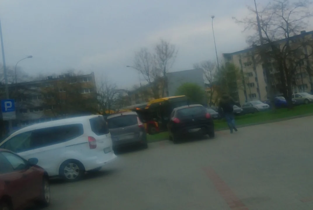 Parking przy Lidlu