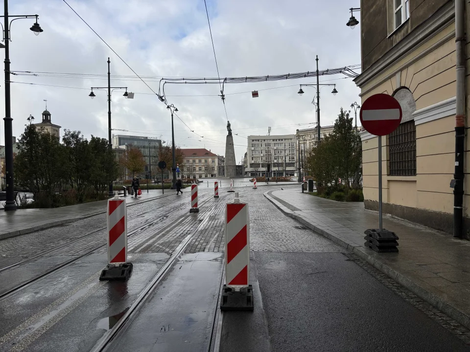 II etap prac gwarancyjnych na placu Wolności