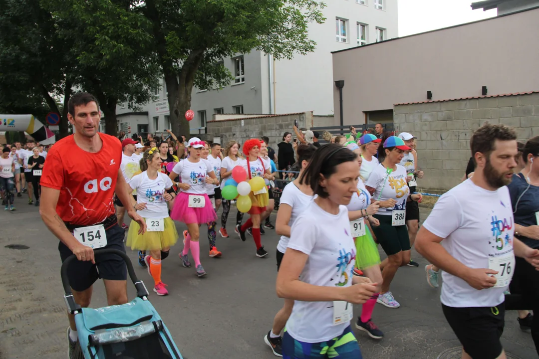 Piknik rodzinny fundacji „Daj piątaka na dzieciaka” na Bałutach