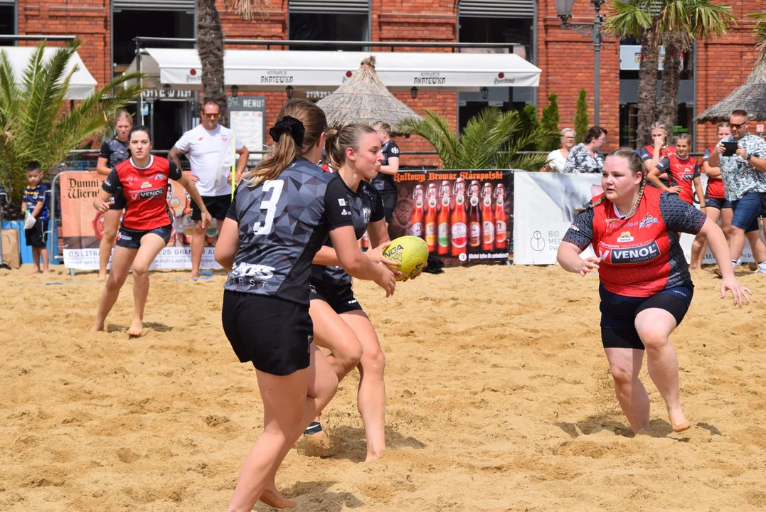 Beach Side Rugby w Manufakturze - atrakcje