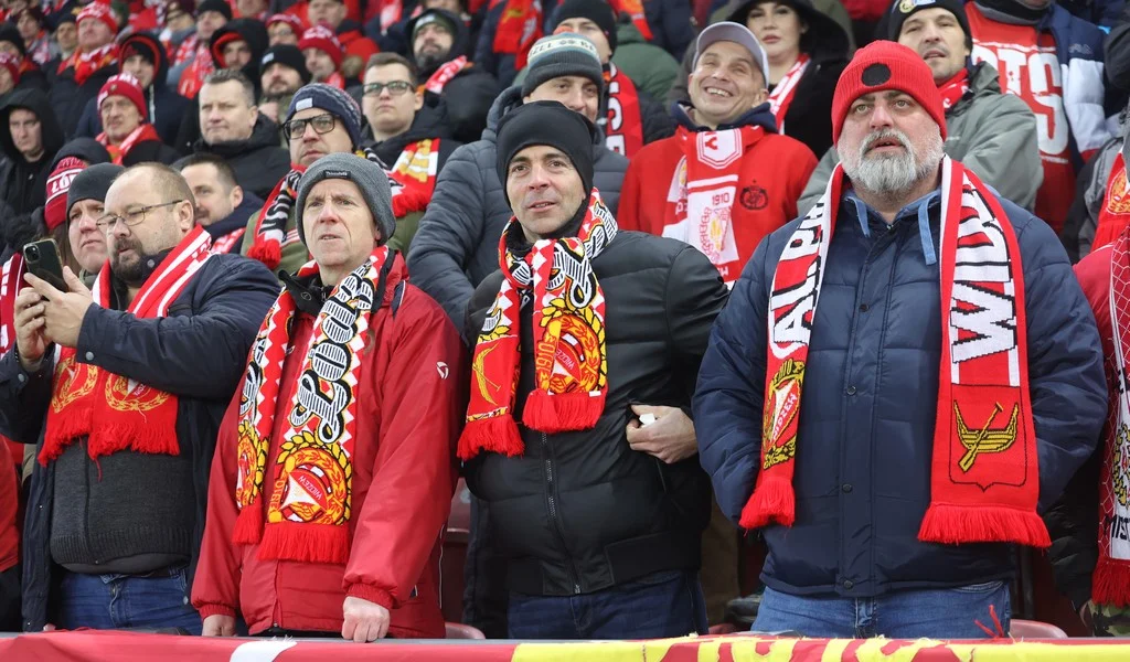 Mecz Widzew Łódź kontra Karków Częstochowa