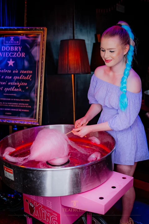 Różowa impreza w stylu Barbie w Teatr Club Łódź