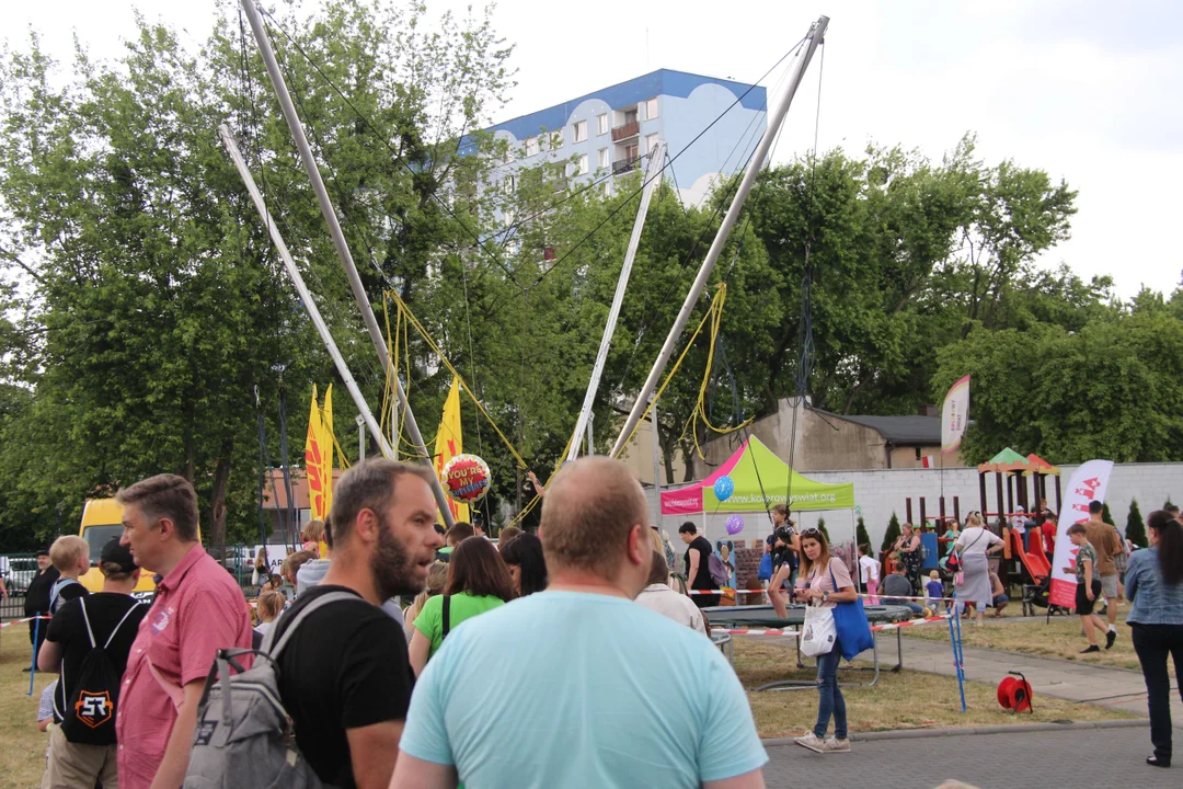 Piknik rodzinny fundacji „Daj piątaka na dzieciaka” na Bałutach