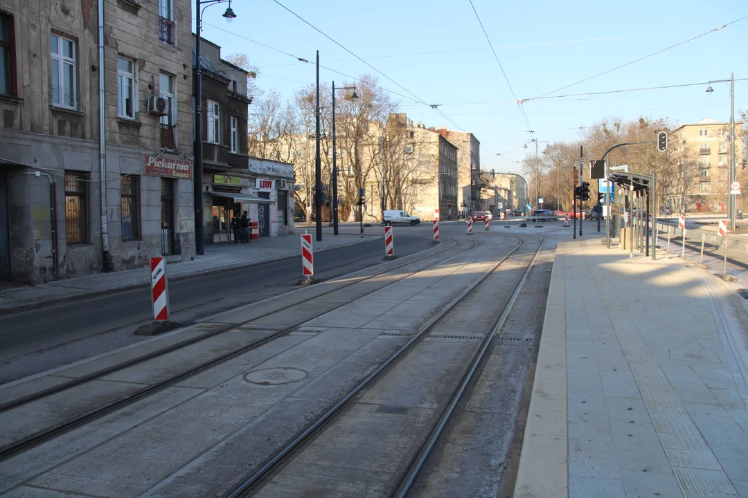 Przystanki tramwajowe przy Wojska Polskiego i Franciszkańskiej