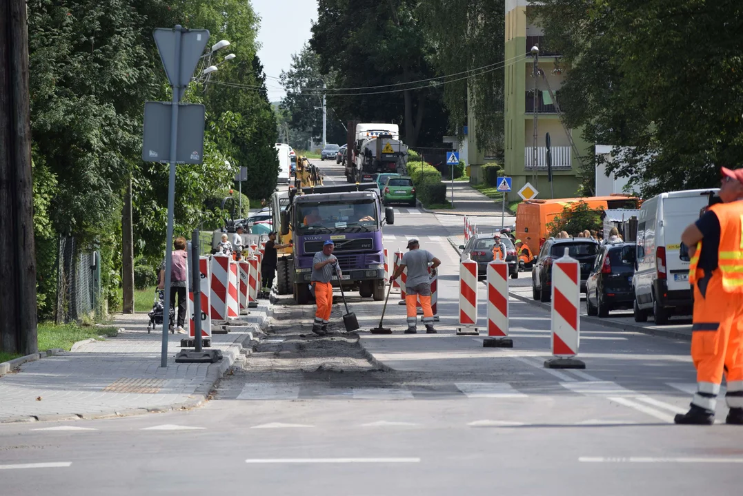 Wymiana nawierzchni na ulicy Rembowskiego