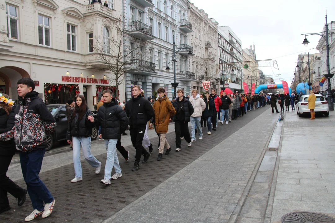 Polonez dla Łodzi 2024 na ul. Piotrkowskiej w Łodzi