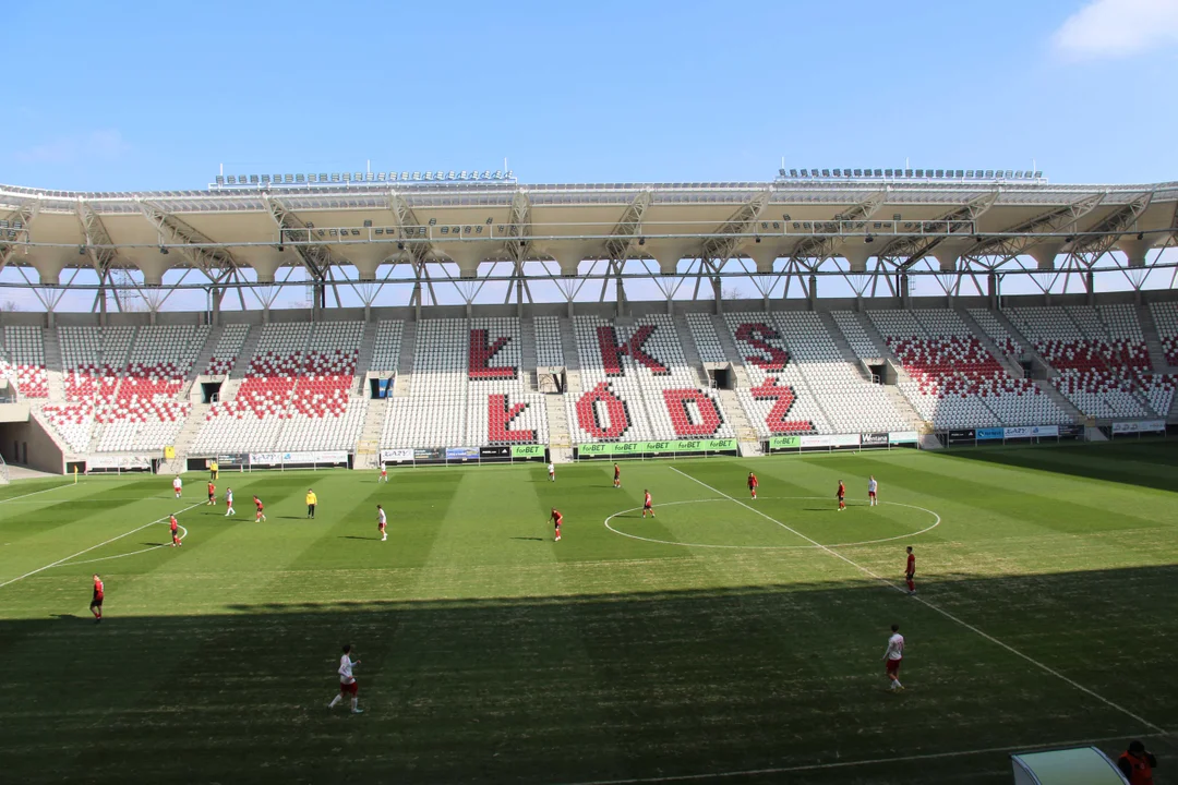 Ćwiczenia służb specjalnych na stadionie ŁKS-u