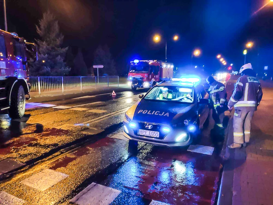 77-latek potrącił kobietę na pasach. Tłumaczył, że jej nie zauważył [FOTO] - Zdjęcie główne