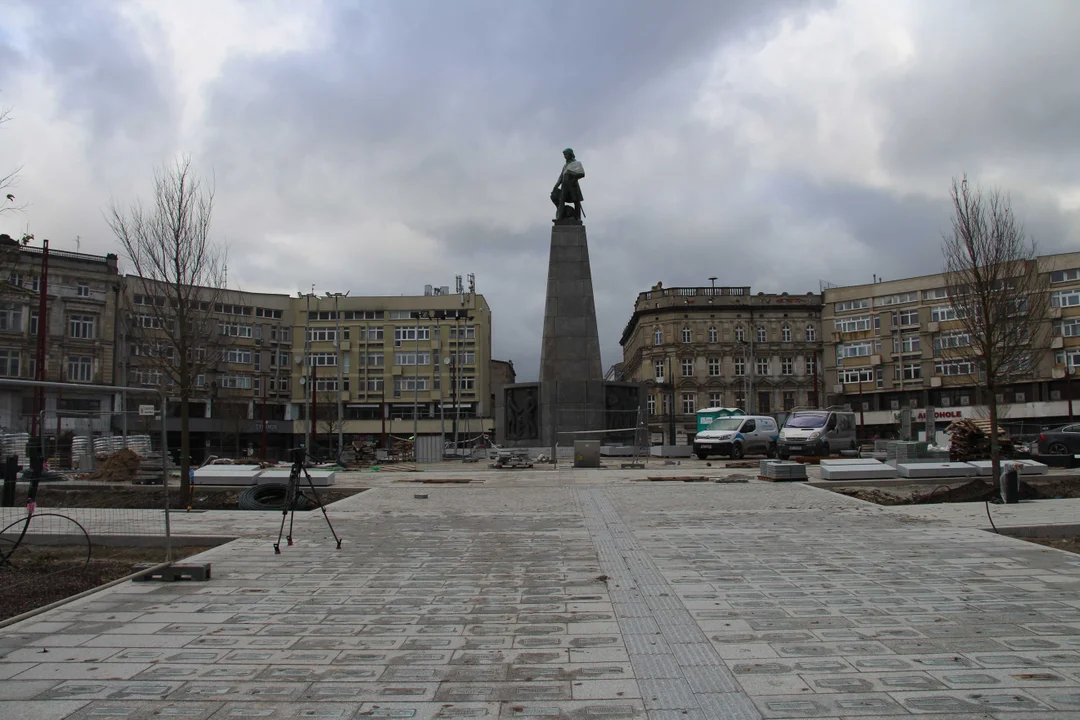 Dobiega końca przebudowa placu Wolności w Łodzi