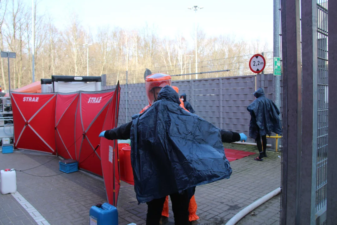 Ćwiczenia służb specjalnych na stadionie ŁKS-u