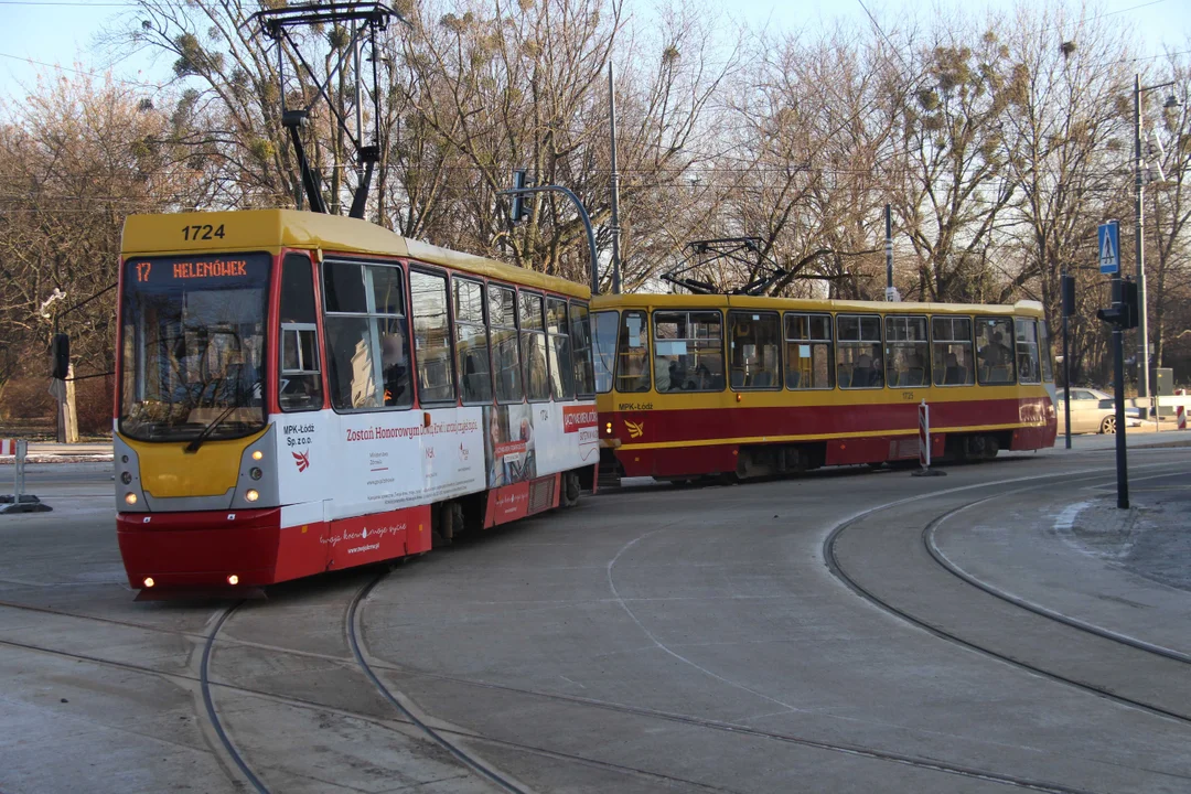 Przystanki tramwajowe przy Wojska Polskiego i Franciszkańskiej