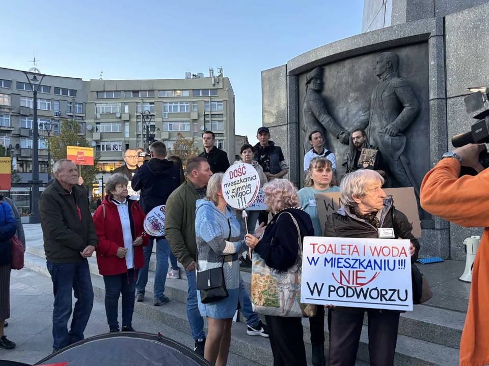 Manifestacja Łódzkiego Stowarzyszenia Lokatorów