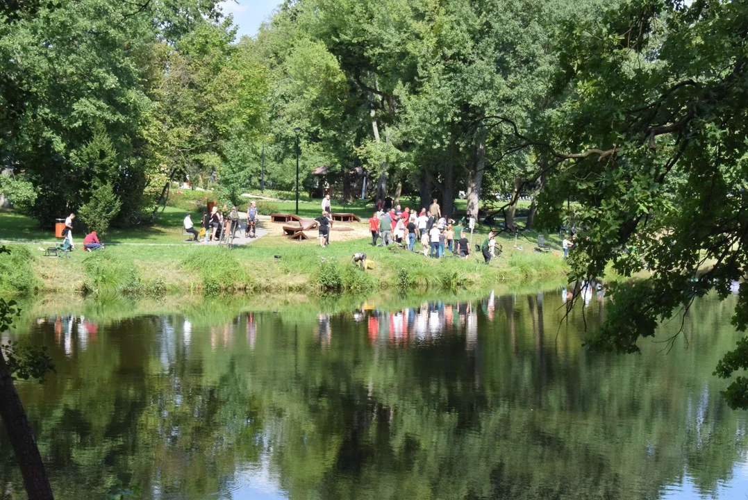 Muzyczne spotkania z wędką w Dzierżąznej