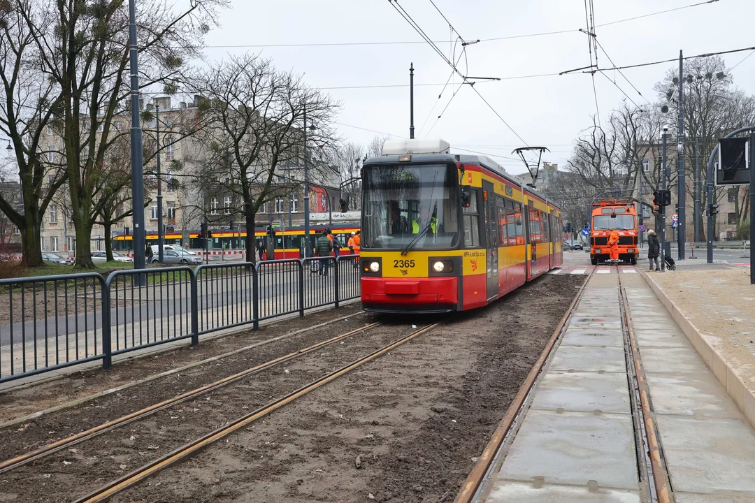 Jazdy testowe tramwajem po Wojska Polskiego w Łodzi