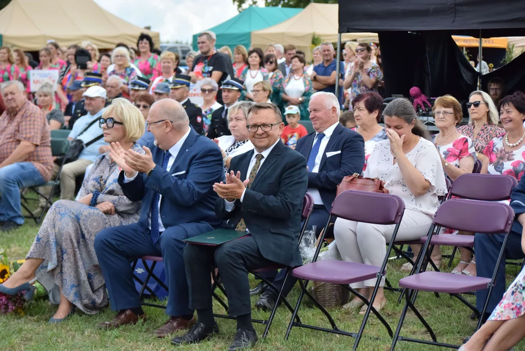 Dożynki gminy Stryków w Warszewicach