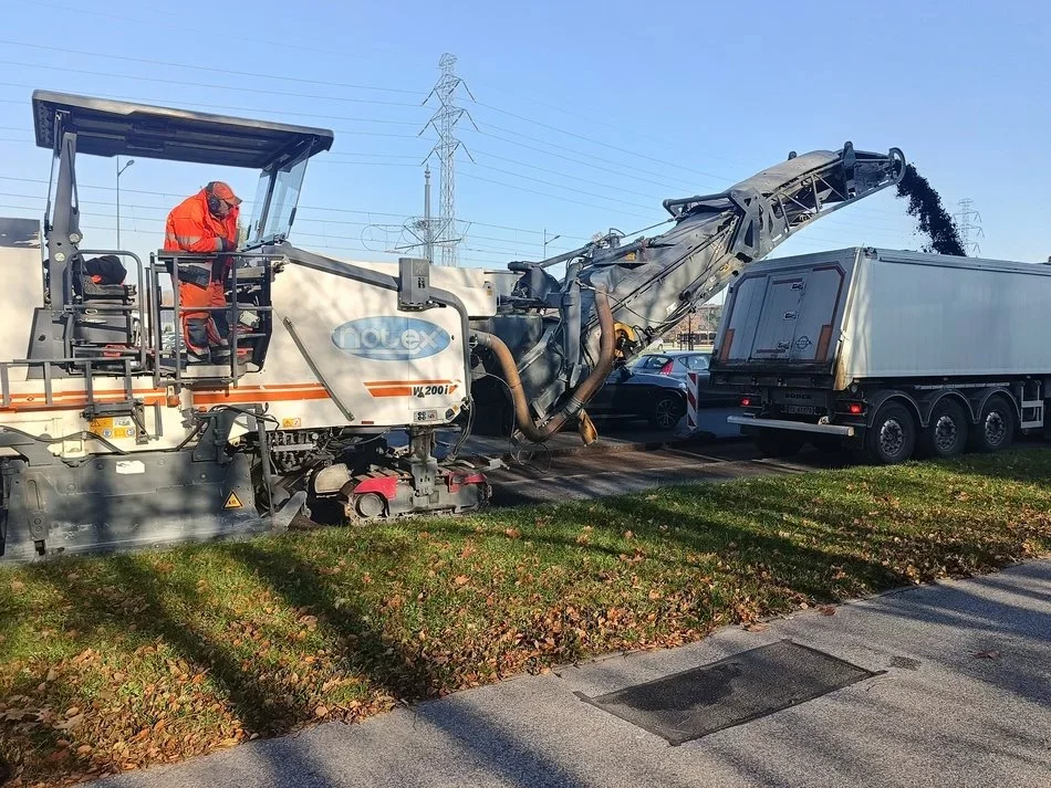 Utrudnienia na ulicy Rokicińskiej w Łodzi