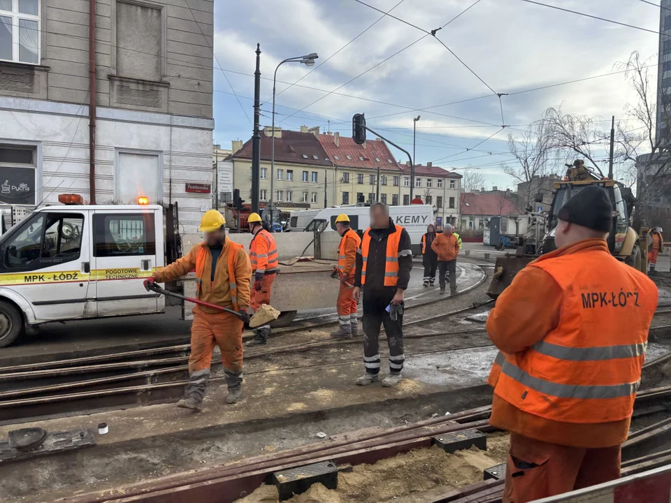 Naprawa torowiska na pl. Reymonta w Łodzi