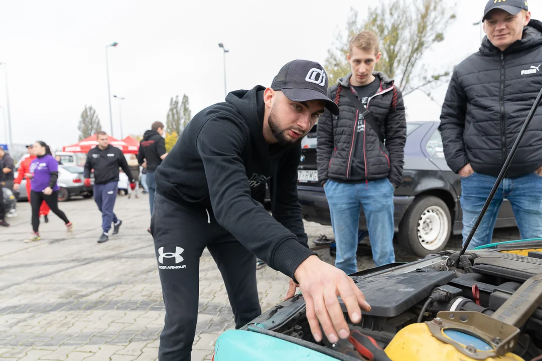 Pokazy drifterów, sportowych aut, rodzinne atrakcje i wiele więcej w Moto Arenie