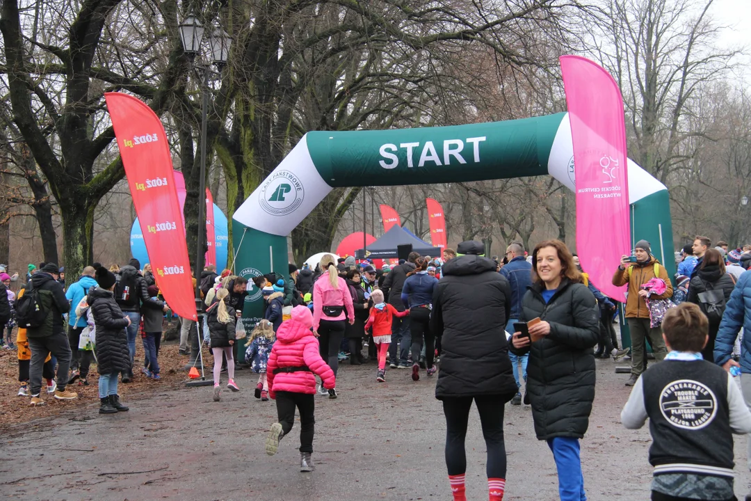 Pączek Run 2024 w parku Poniatowskiego w Łodzi