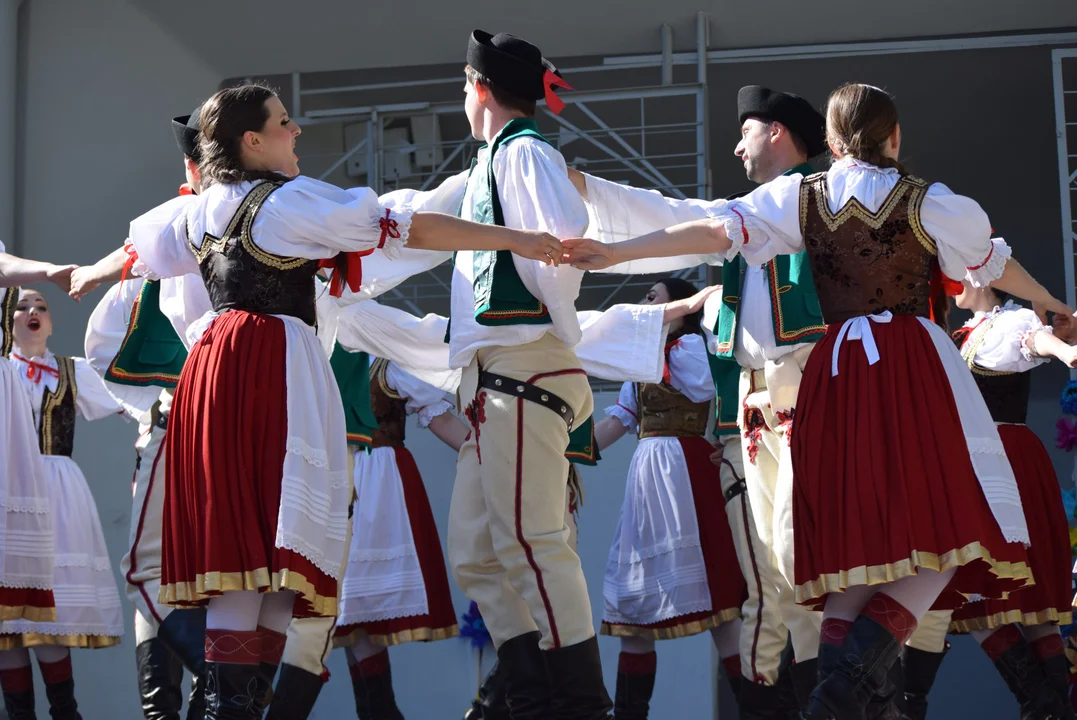 Spotkanie z folklorem w Parku Julianowskim