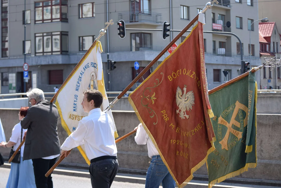 Procesje Bożego Ciała przeszły ulicami Łodzi