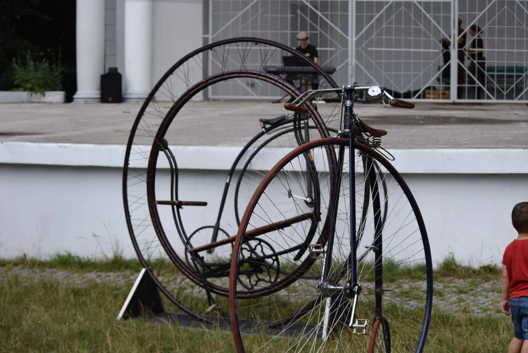 Historia rowerów w Parku Julianowskim na 600. urodizny Łodzi