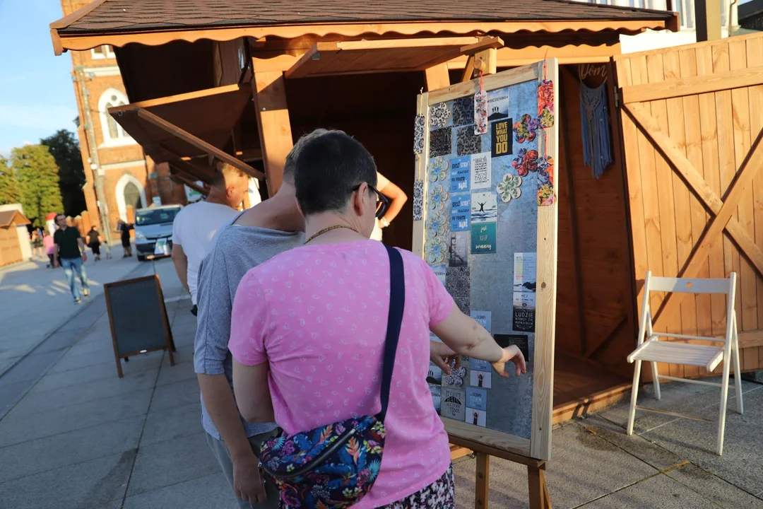 Piknik Fundacji Maria Magdalena. Luxtorpeda rozgrzała Kutno