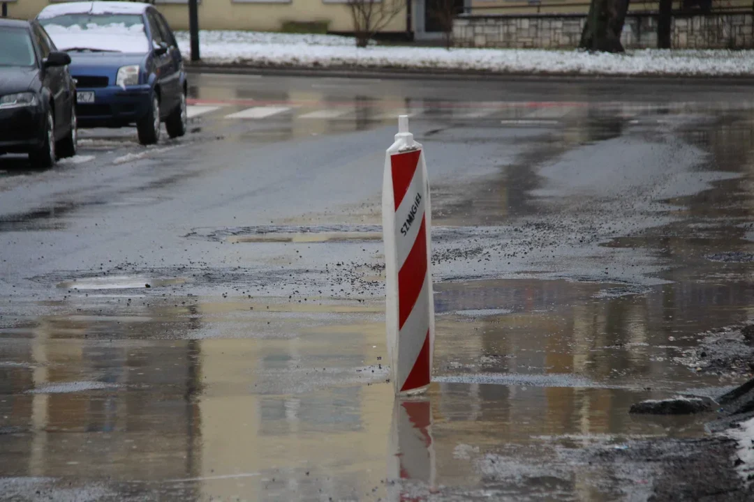 Koniec z kwiatami w dziurach. Boya-Żeleńskiego będzie znów remontowana