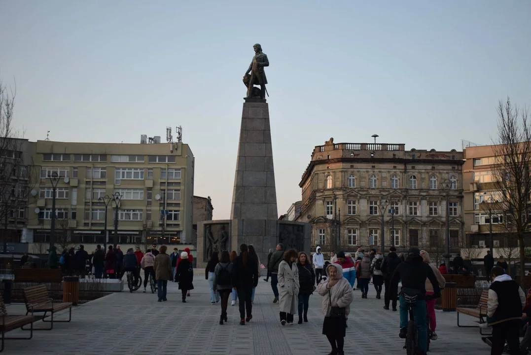 Plac Wolności w Łodzi po otwarciu