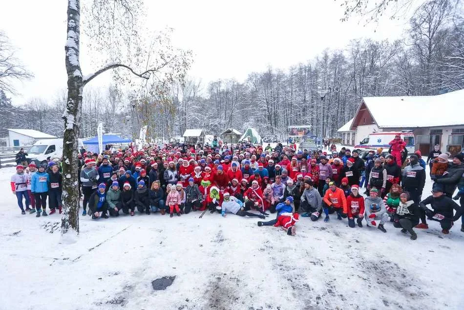 Xmas Run 2023 w Lesie Łagiewnickim w Łodzi