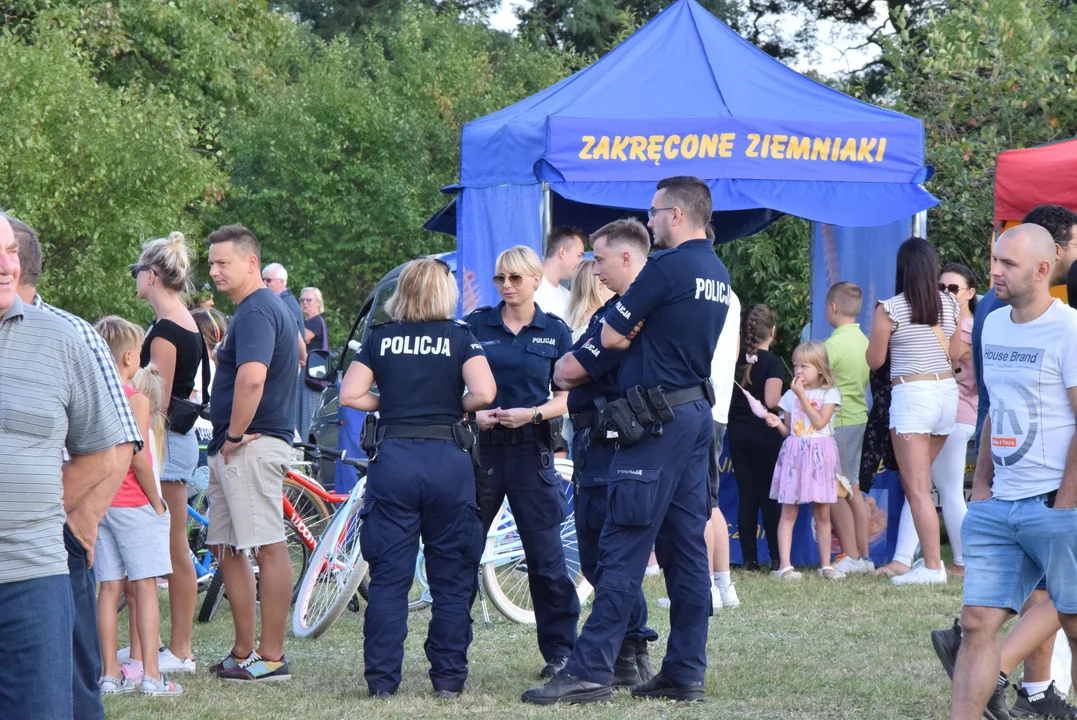 Dożynki gminy Stryków w Warszewicach