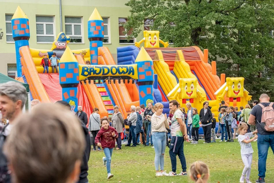 Piknik rodzinny z okazji 600-lecia Łodzi w Szkole Podstawowej nr 7 w Łodzi 