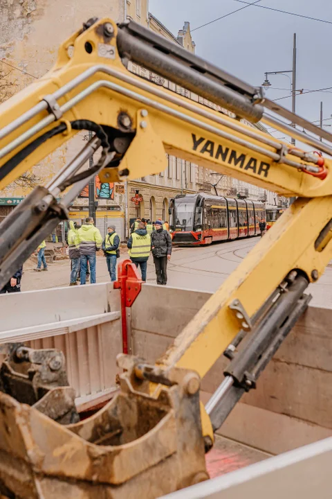 Pierwsze tramwaje na ulicy Legionów w Łodzi