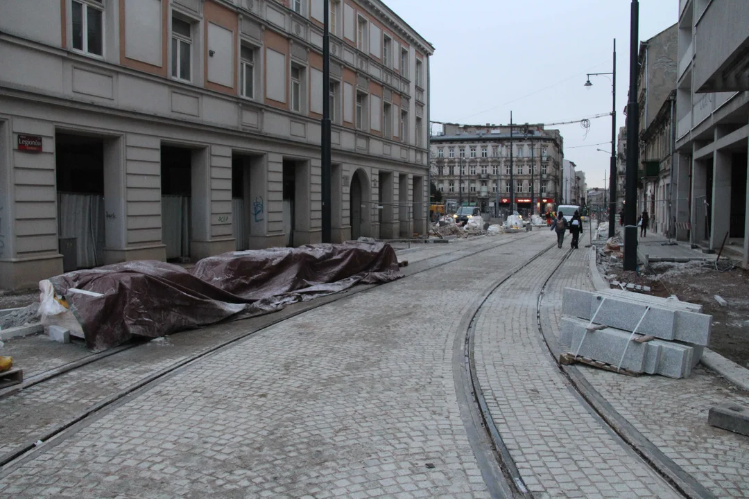 Remontowana ul. Legionów i plac Wolności w Łodzi