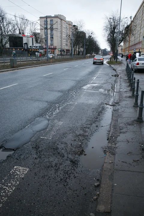 Łódź. Zaczyna się remont Zachodniej. Będą korki