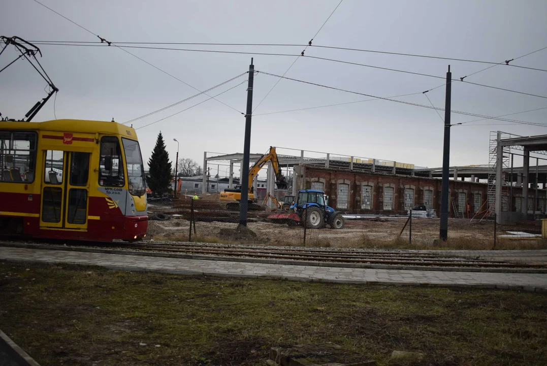 Tak zmienia się teren byłej zajezdni tramwajowej na Helenówku