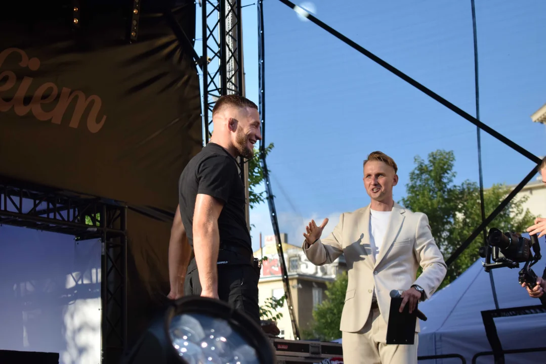 Prezentacja drużyny ŁKS-u na placu Wolności